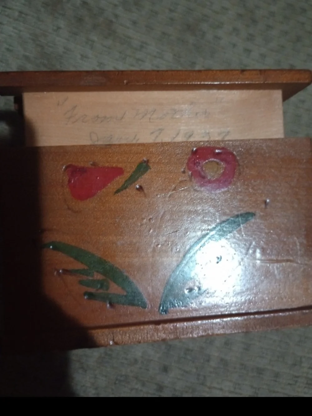 Hand-Painted Antique Wooden Cigarette dispenser with Floral Motif - Red & Green